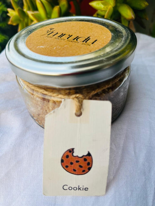 Gentle Cookie Scrub